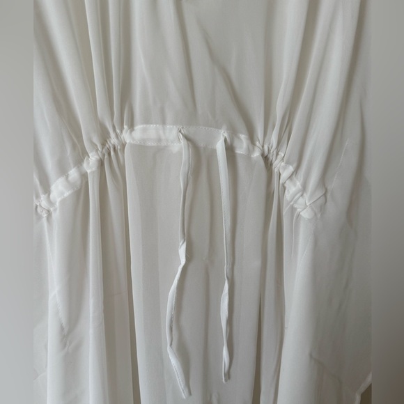 3/$15💕Swim Coverup - Picture 3 of 9